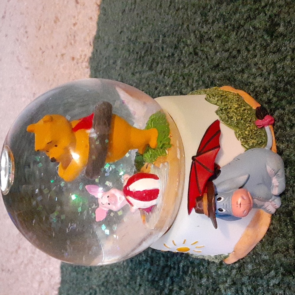 *July* Disney glitter globe, 4" tall